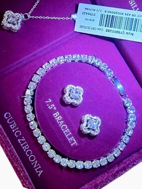 Danecraft Silver CZ Necklace, Bracelet & Flower Studs in Purple Lighted Box